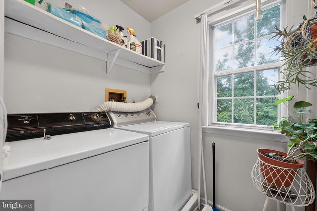 55 N STATE RD, Springfield, PA 19064