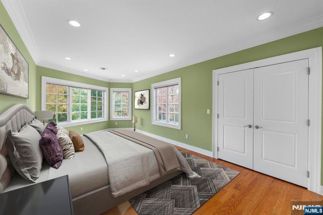 24 Tulip Tree Lane, Alpine, NJ 07620