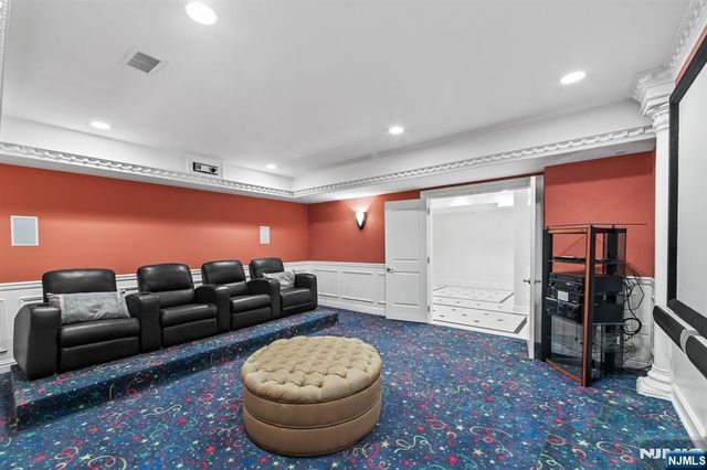 24 Tulip Tree Lane, Alpine, NJ 07620