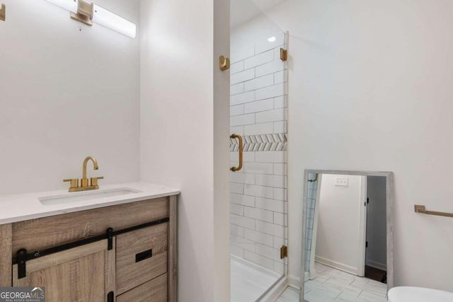 808 Valbrook Court SW, Lilburn, GA 30047