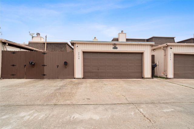 2938 Camelot Lane, Missouri City, TX 77459