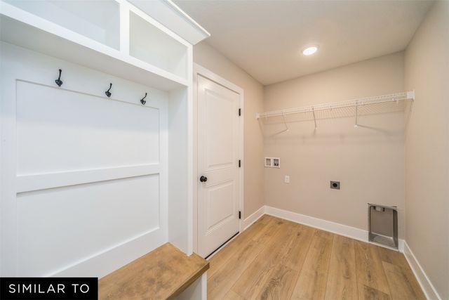 5520 NE Briarwood Drive, Ankeny, IA 50021