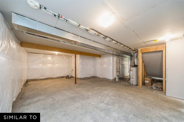 5520 NE Briarwood Drive, Ankeny, IA 50021