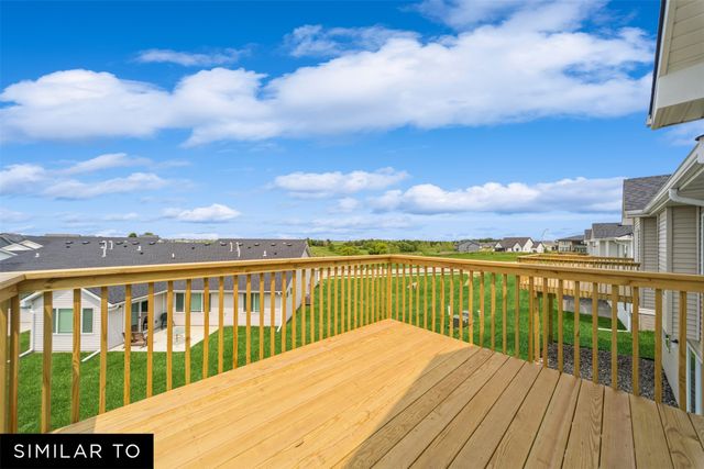 5520 NE Briarwood Drive, Ankeny, IA 50021