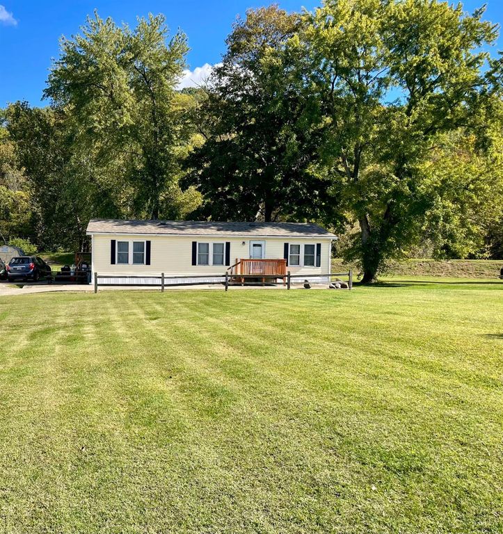 266 Webers Lane, Brookville, IN 47012