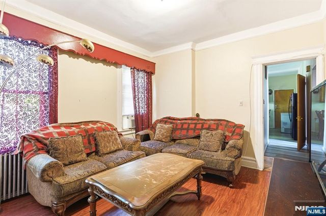 36-38 Kenmore Avenue, Newark, NJ 07106