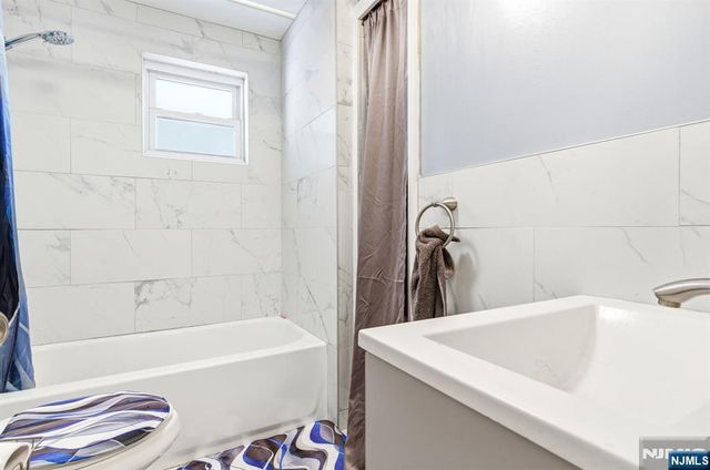 36-38 Kenmore Avenue, Newark, NJ 07106