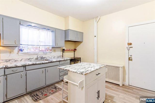 36-38 Kenmore Avenue, Newark, NJ 07106