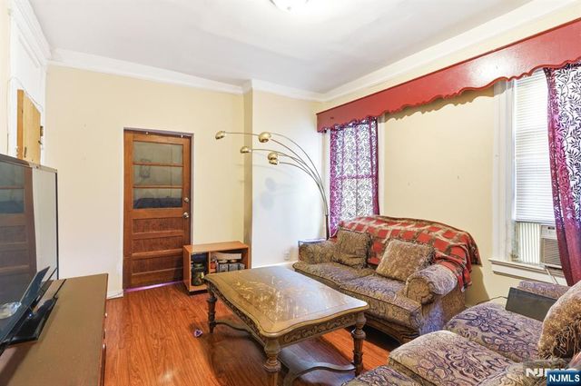 36-38 Kenmore Avenue, Newark, NJ 07106