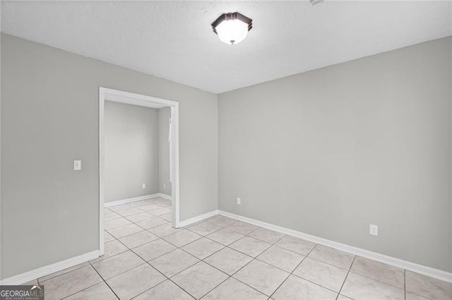 1194 Meadow Oaks Drive NW, Acworth, GA 30102