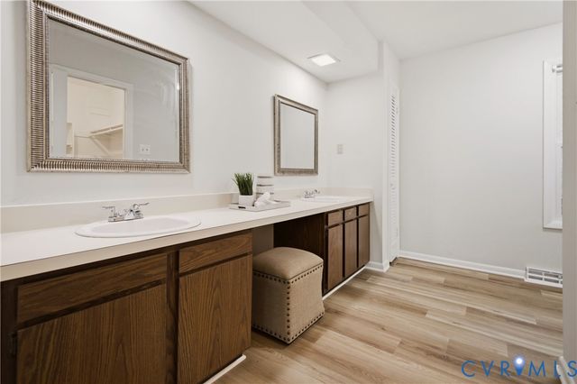 2903 Fox Chase Dr, Midlothian, VA 23112