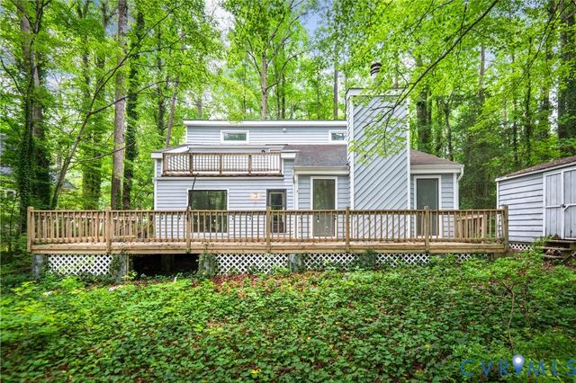 2903 Fox Chase Dr, Midlothian, VA 23112