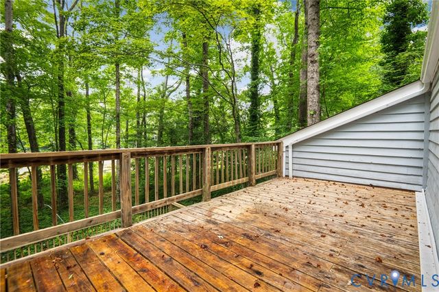 2903 Fox Chase Dr, Midlothian, VA 23112