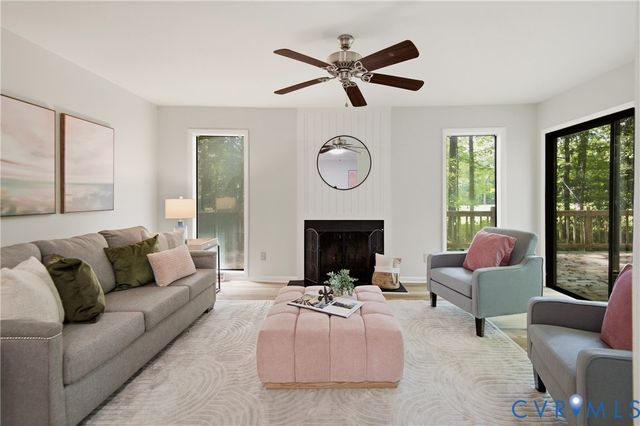 2903 Fox Chase Dr, Midlothian, VA 23112