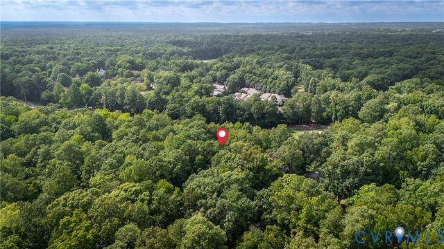 2903 Fox Chase Dr, Midlothian, VA 23112