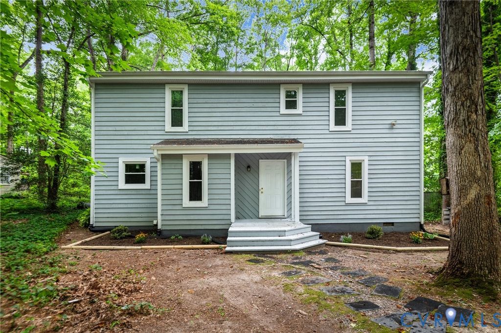 2903 Fox Chase Dr, Midlothian, VA 23112