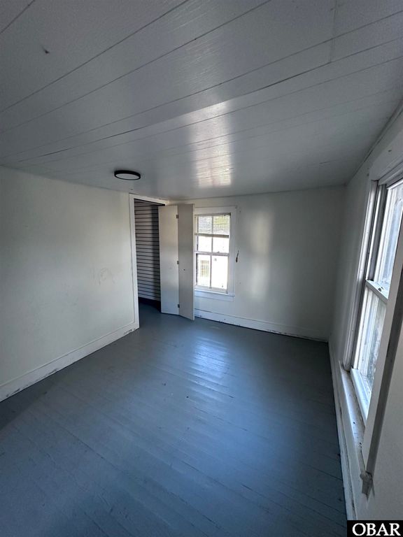 Image 39 of property listing at 415 N Light Street, Columbia, NC 27925