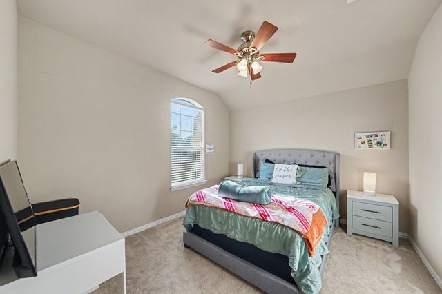 4541 Seventeen Lakes Court, Fort Worth, TX 76262