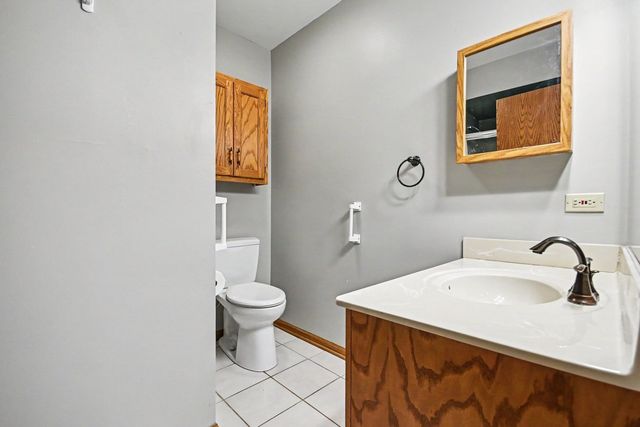 27114 S Quiet Oak Lane, Crete, IL 60417