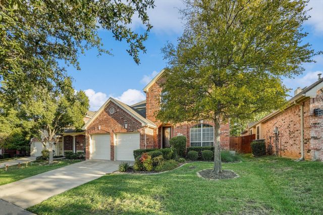 1010 Noble Avenue, Lantana, TX 76226