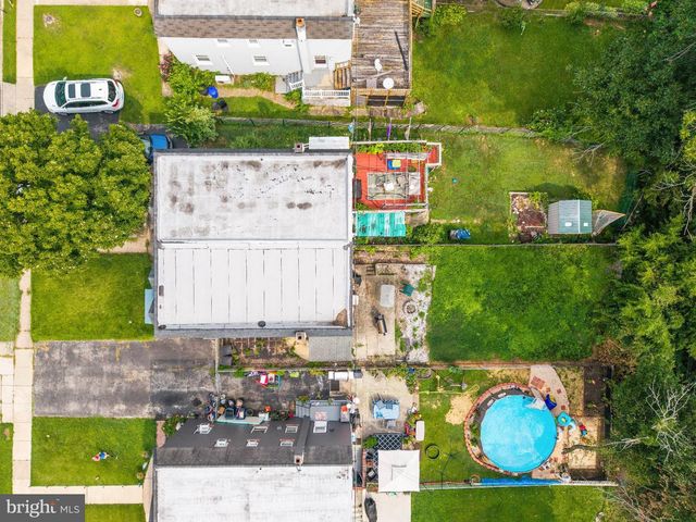 174 CRUM CREEK DR, Woodlyn, PA 19094