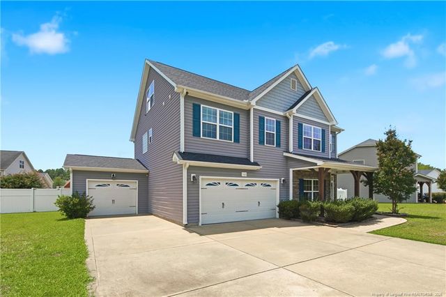 162 Eclipse Court, Raeford, NC 28376