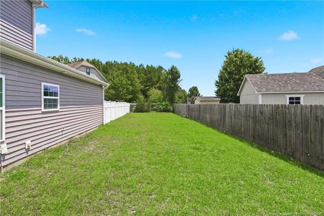 162 Eclipse Court, Raeford, NC 28376