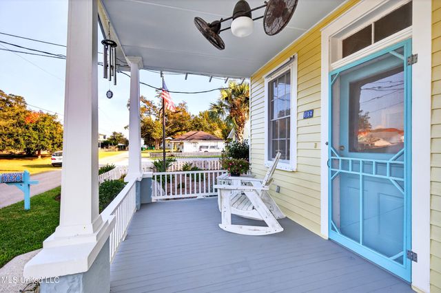 134 Keller Street, Bay Saint Louis, MS 39520