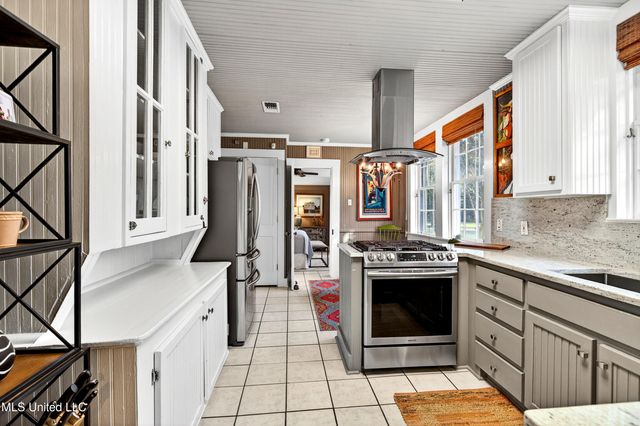 134 Keller Street, Bay Saint Louis, MS 39520