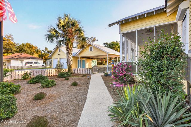 134 Keller Street, Bay Saint Louis, MS 39520