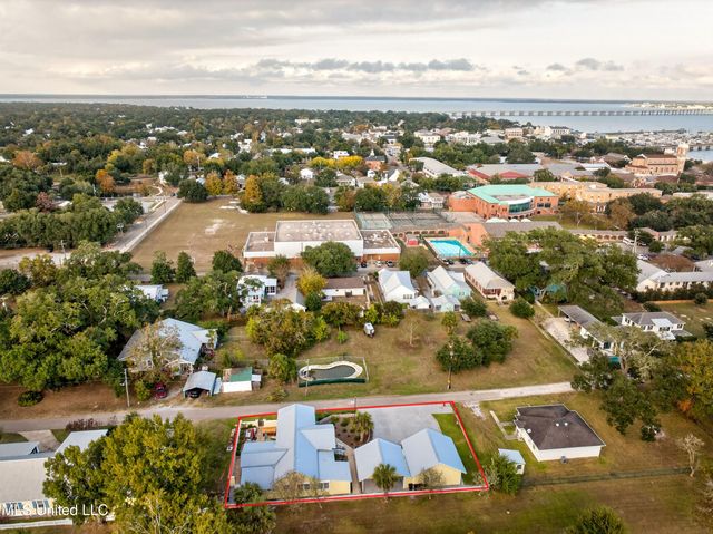 134 Keller Street, Bay Saint Louis, MS 39520