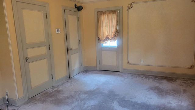 1101 S MONROE AVENUE, Green Bay, WI 54301