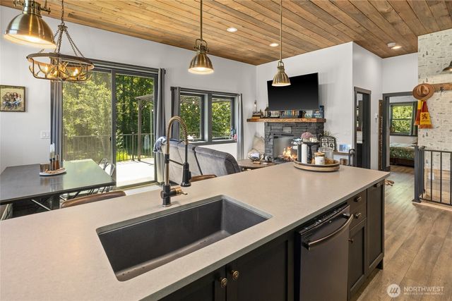 1712 Nelson Siding Road, Cle Elum, WA 98922