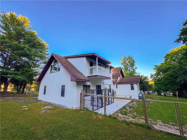 615 Twin Flower Circle, Towamensing Twp, PA 18058