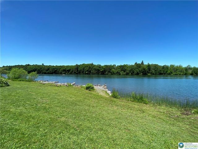 615 Twin Flower Circle, Towamensing Twp, PA 18058