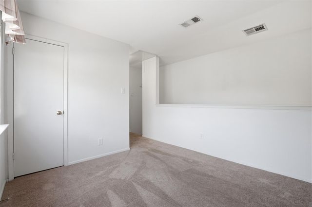 1920 Augusta Drive 31, Houston, TX 77057