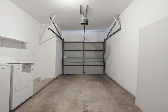 1920 Augusta Drive 31, Houston, TX 77057