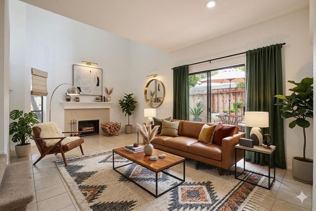 1920 Augusta Drive 31, Houston, TX 77057