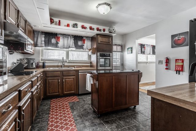 7802 Fall Creek Road, Indianapolis, IN 46256