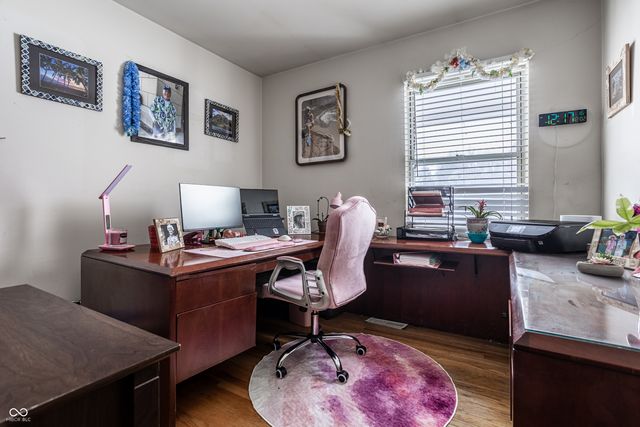 7802 Fall Creek Road, Indianapolis, IN 46256