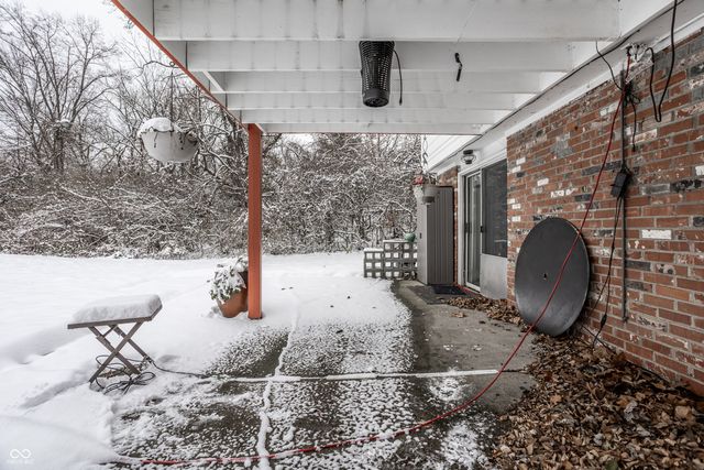 7802 Fall Creek Road, Indianapolis, IN 46256