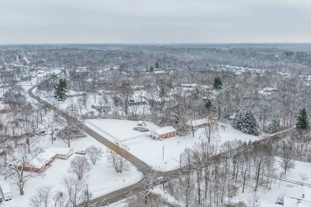 7802 Fall Creek Road, Indianapolis, IN 46256