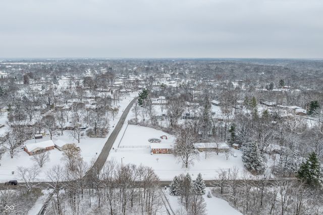 7802 Fall Creek Road, Indianapolis, IN 46256