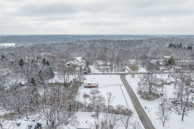 7802 Fall Creek Road, Indianapolis, IN 46256