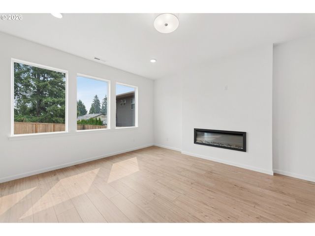 32765 Sw Huser Ln, Scappoose, OR 97056