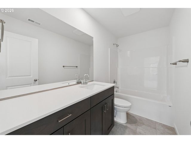 32765 Sw Huser Ln, Scappoose, OR 97056