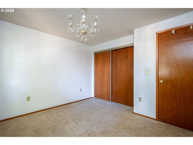 8416 Se 72ND Ave, Portland, OR 97206
