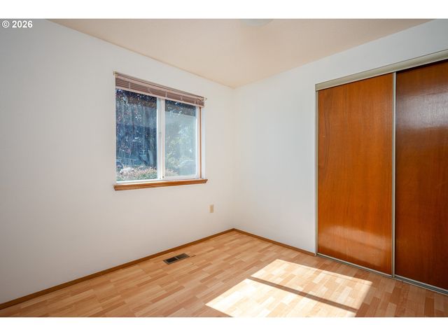 8416 Se 72ND Ave, Portland, OR 97206