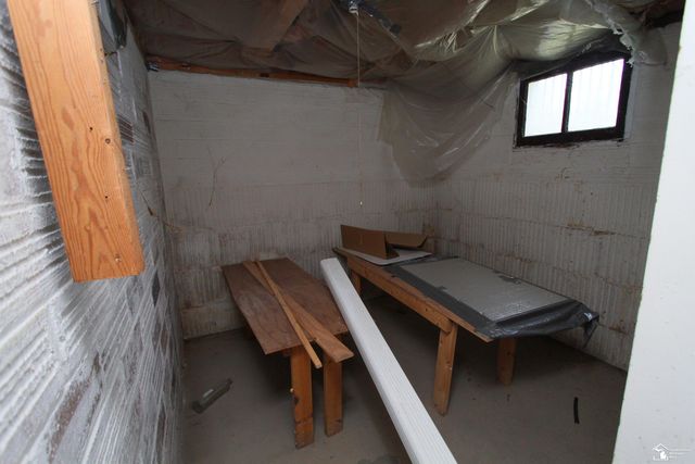 624 Waterloo Avenue, Monroe, MI 48161