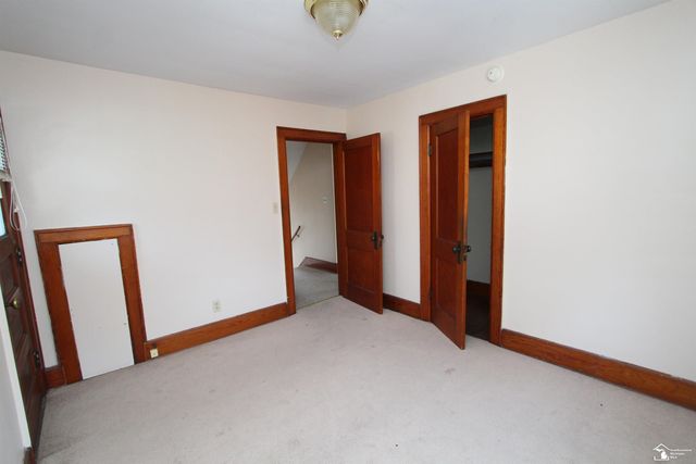 624 Waterloo Avenue, Monroe, MI 48161